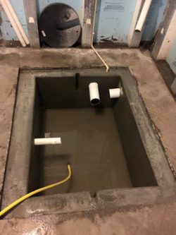 Une pompe de drainage de sous-sol